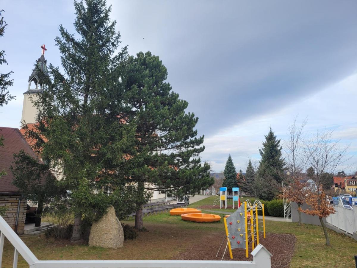 Apartament Nina Jelenia Góra Εξωτερικό φωτογραφία